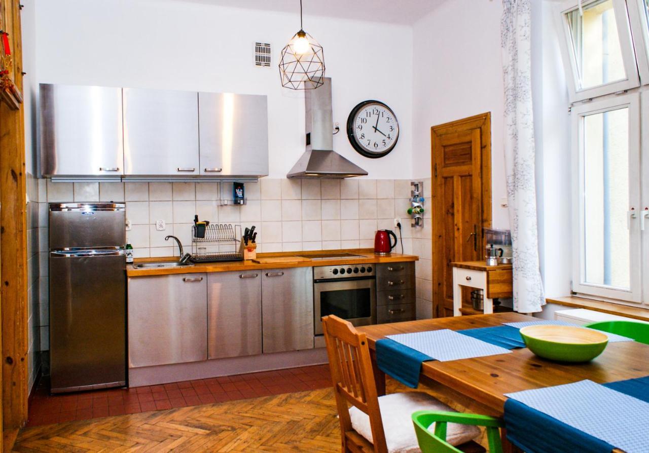 Large And Cozy Apartment 60 M2, Cracow Old Town Cracovia Exterior foto
